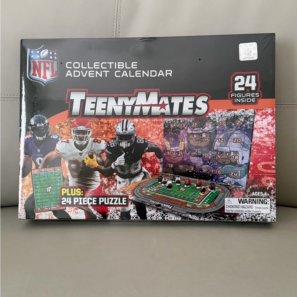 Teenymates Party Animal NFL 2024 Series 13 NFL 24-piece Advent Calendar New